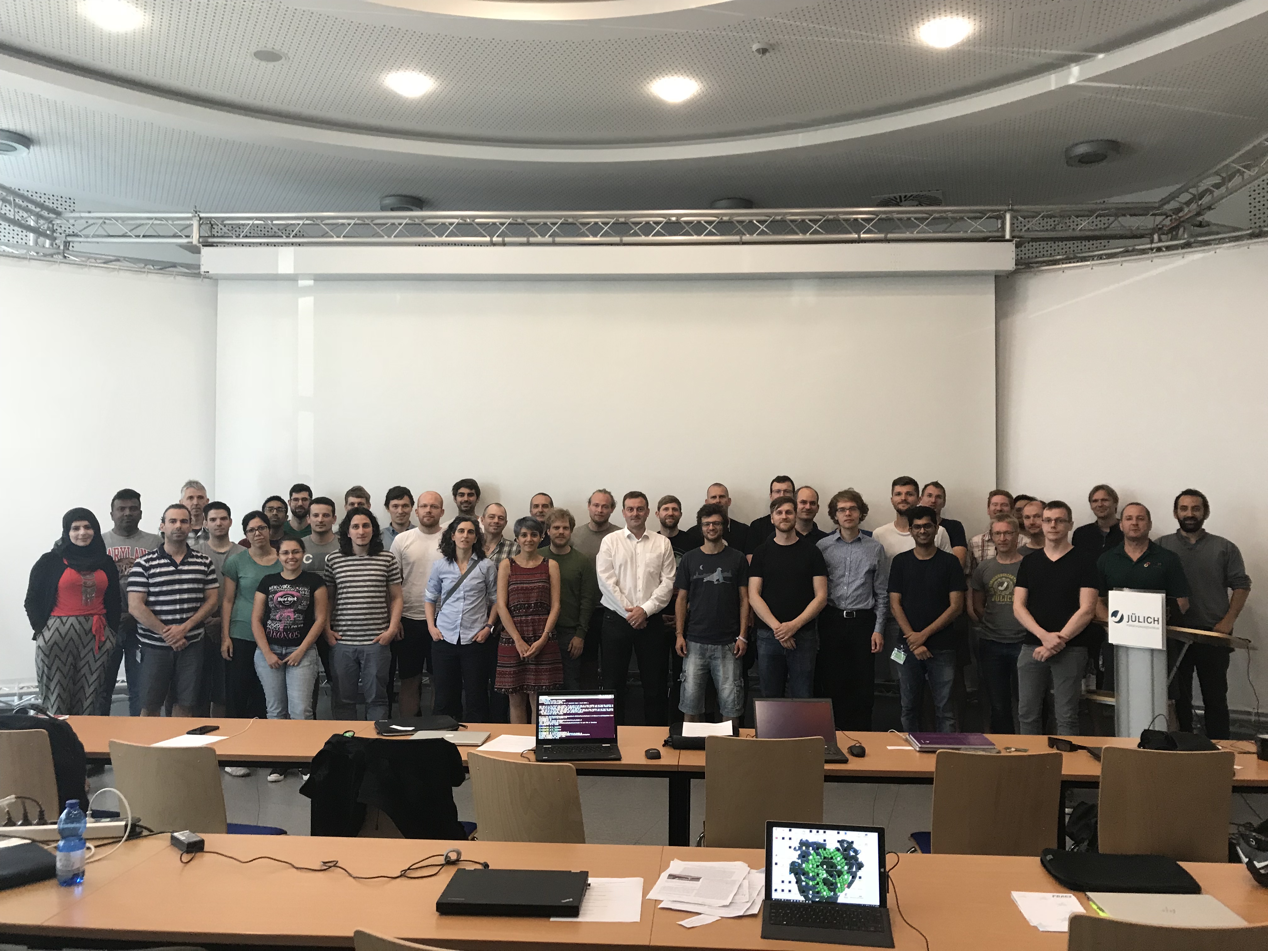 Introduction to Deep Learning Tutorial Group Photo